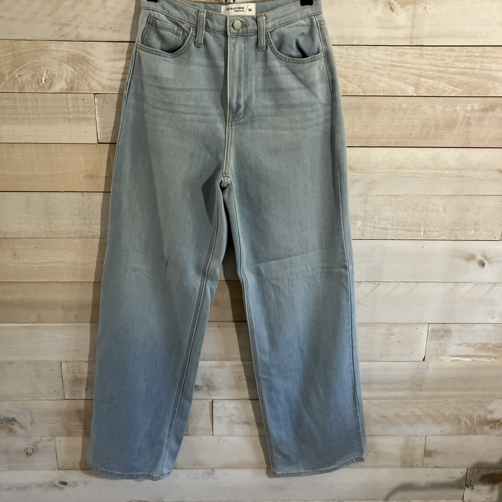 Just Black Denim High Rise Wide Leg Jeans Light Wash  Size 26